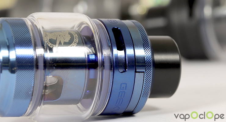 L'airflow réglable du clearomiseur Z Sub-Ohm SE de chez Geek Vape