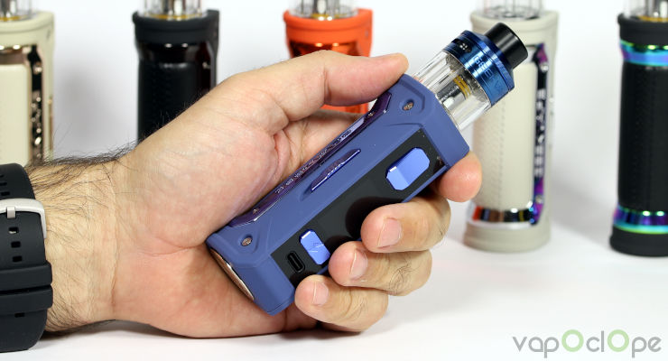 Kit Eteno E100 Geekvape en main
