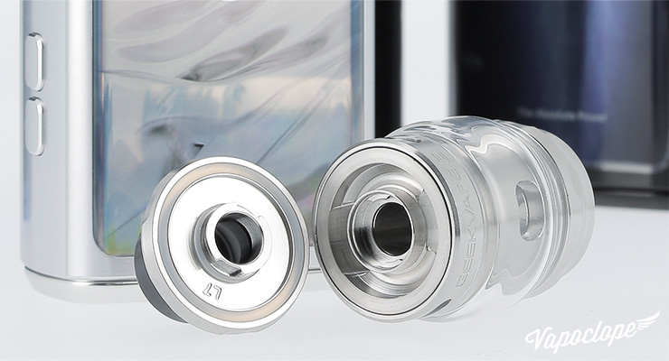 L'orifice de remplissage du kit Z200 de chez Geekvape