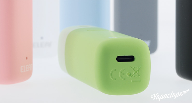 Le port USB-C du Pod Iore Crayon de chez Eleaf