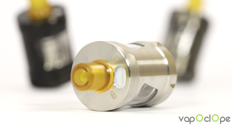 L'orifice de remplissage du clearomiseur Zenith 2 de chez Innokin