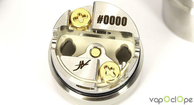 Zoom sur le plateau de l'atomiseur FLave Tank RS de chez AllianceTech