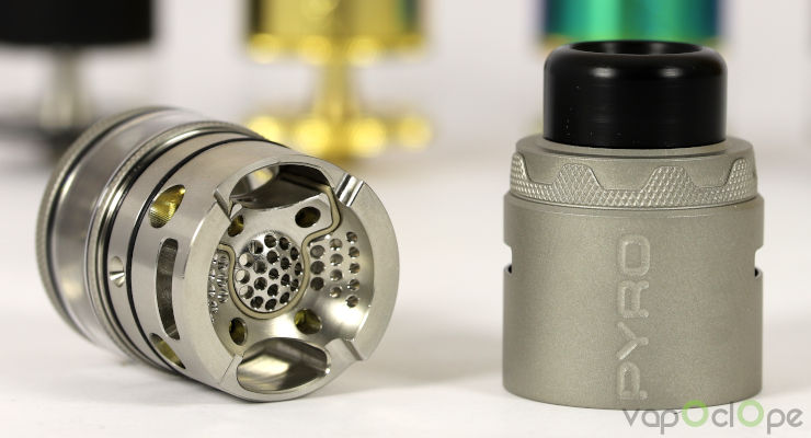 Atomiseur Pyro V4 Vandy Vape plateau
